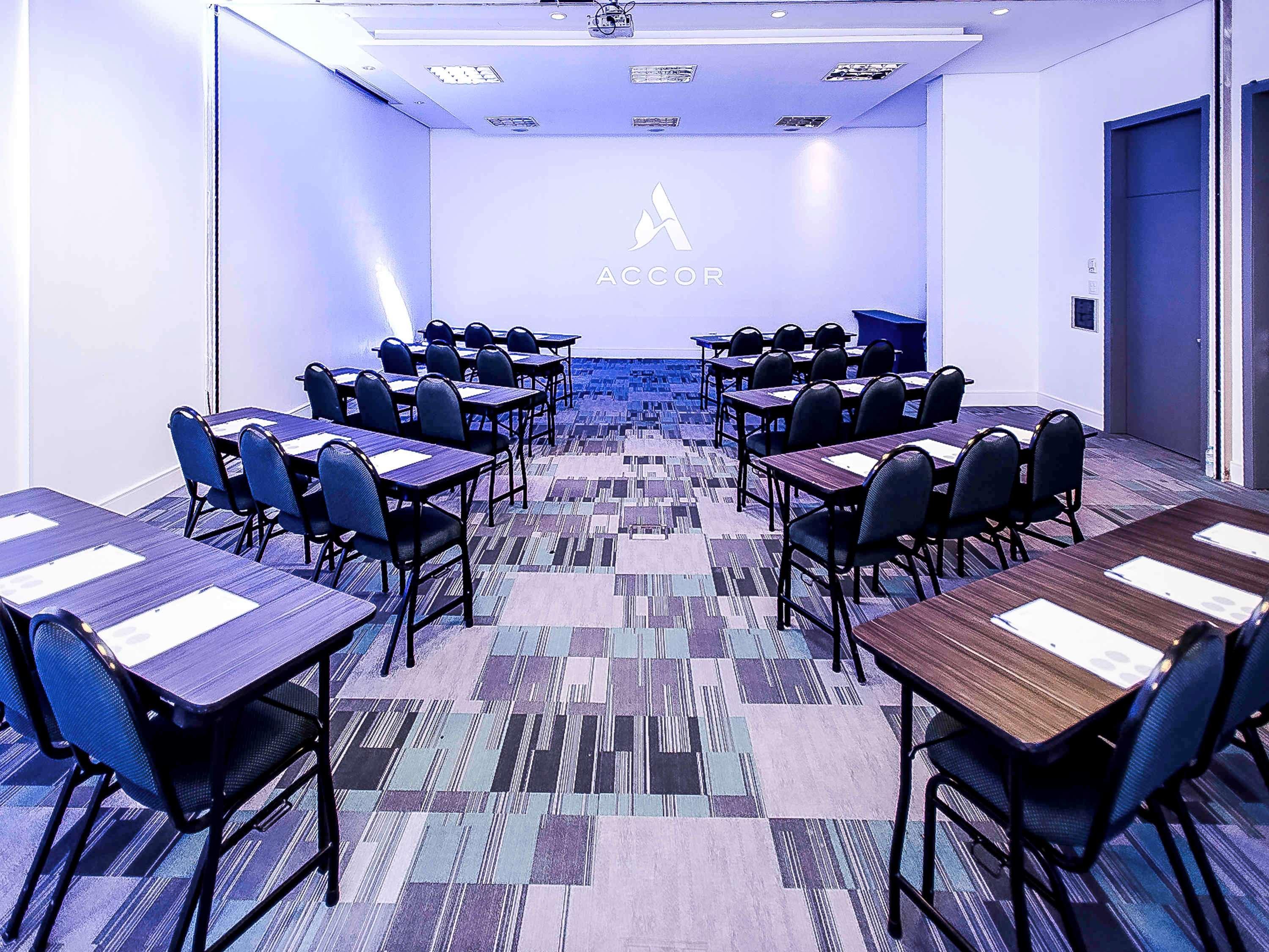 Novotel Porto Alegre Tres Figueiras Exterior photo