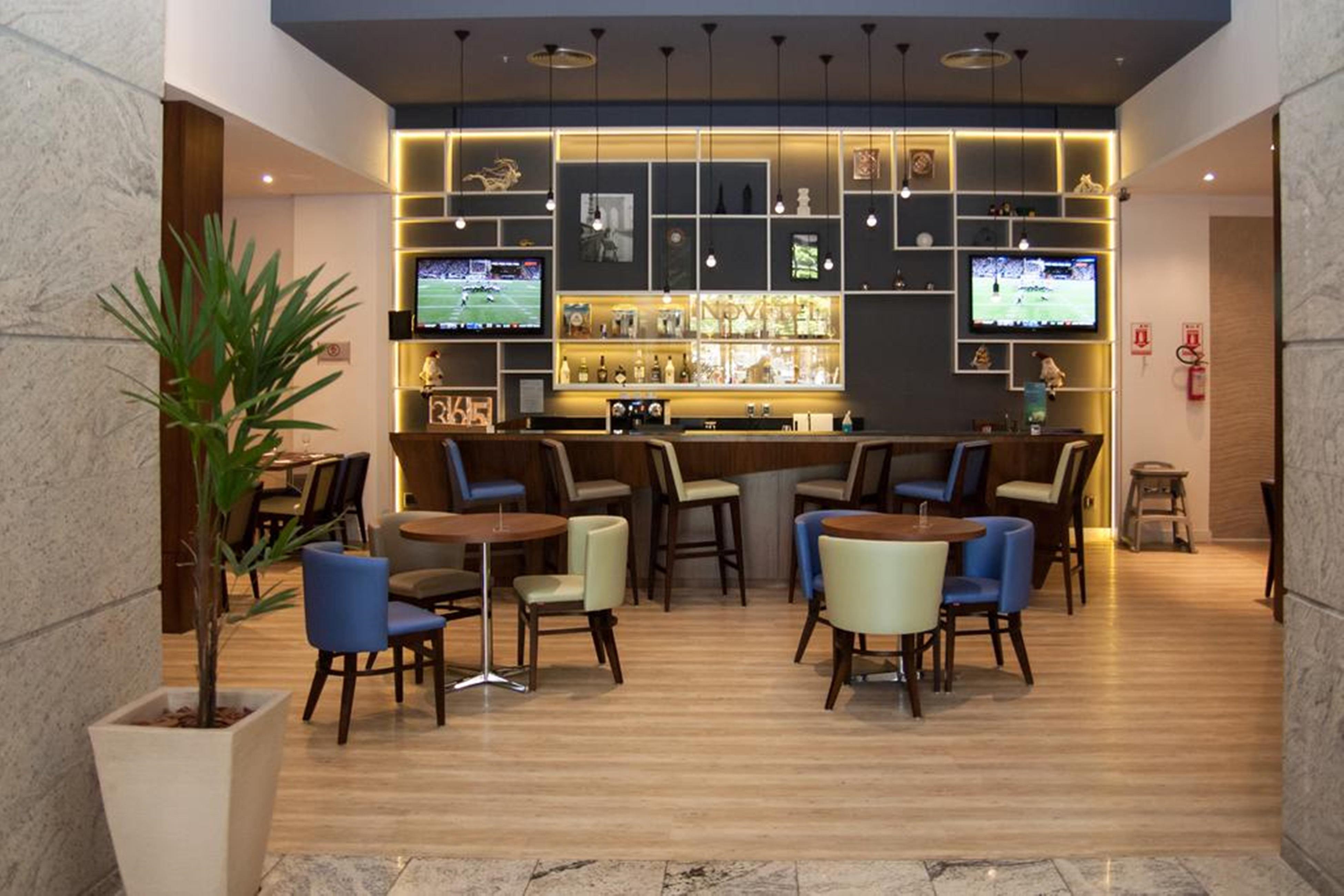 Novotel Porto Alegre Tres Figueiras Exterior photo