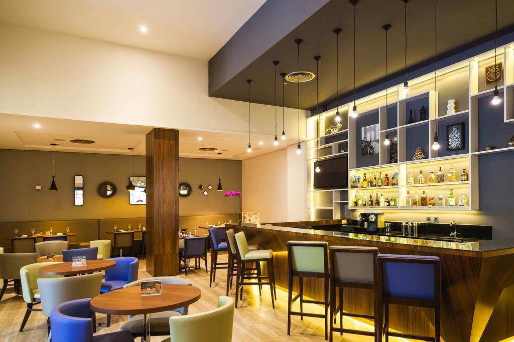 Novotel Porto Alegre Tres Figueiras Exterior photo